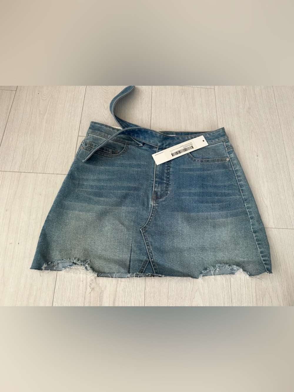 New tinseltown denim skirt
size 5